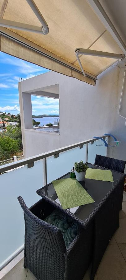 Apartments Antonia Χβαρ Εξωτερικό φωτογραφία
