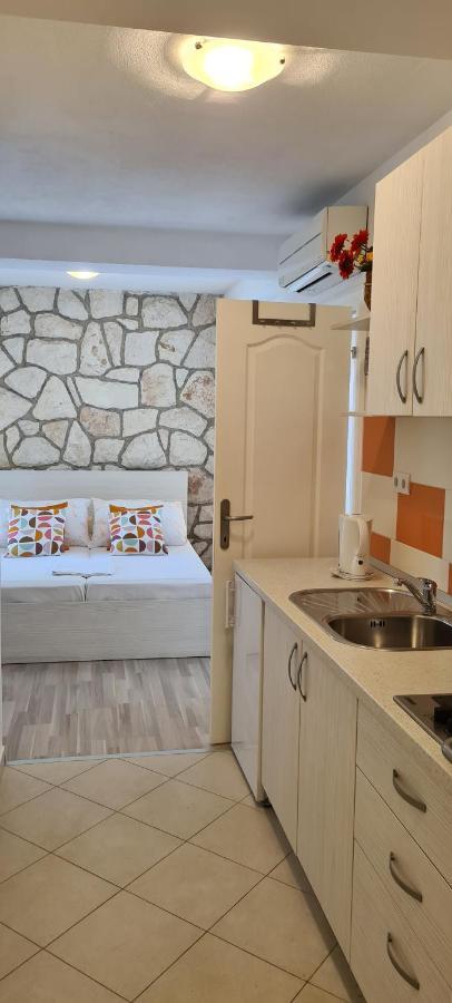 Apartments Antonia Χβαρ Εξωτερικό φωτογραφία