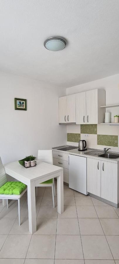 Apartments Antonia Χβαρ Εξωτερικό φωτογραφία