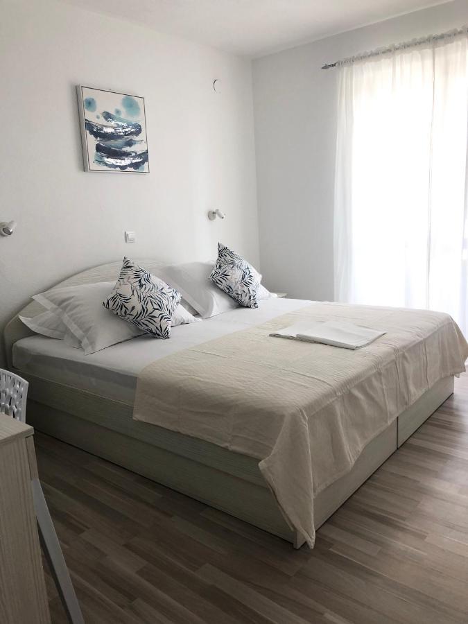 Apartments Antonia Χβαρ Εξωτερικό φωτογραφία