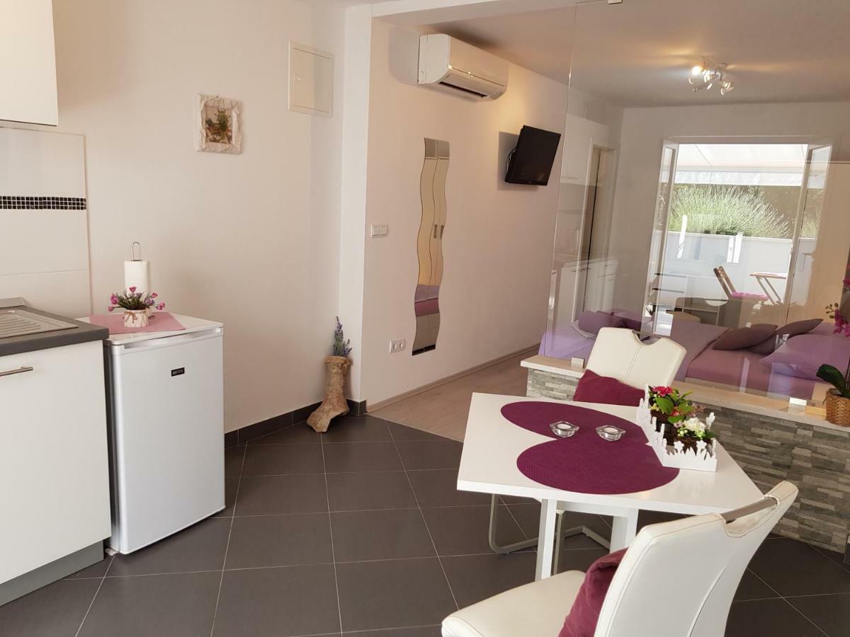 Apartments Antonia Χβαρ Εξωτερικό φωτογραφία