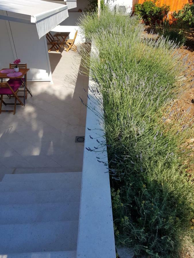 Apartments Antonia Χβαρ Εξωτερικό φωτογραφία